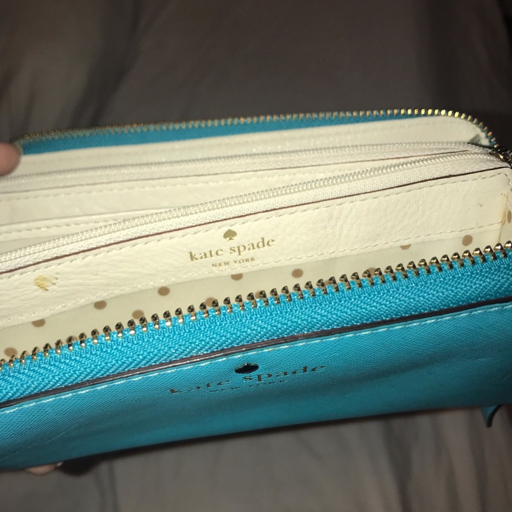 Kate Spade Wallet - Picture 5 of 5